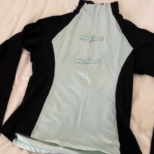 Women’s Workout Top